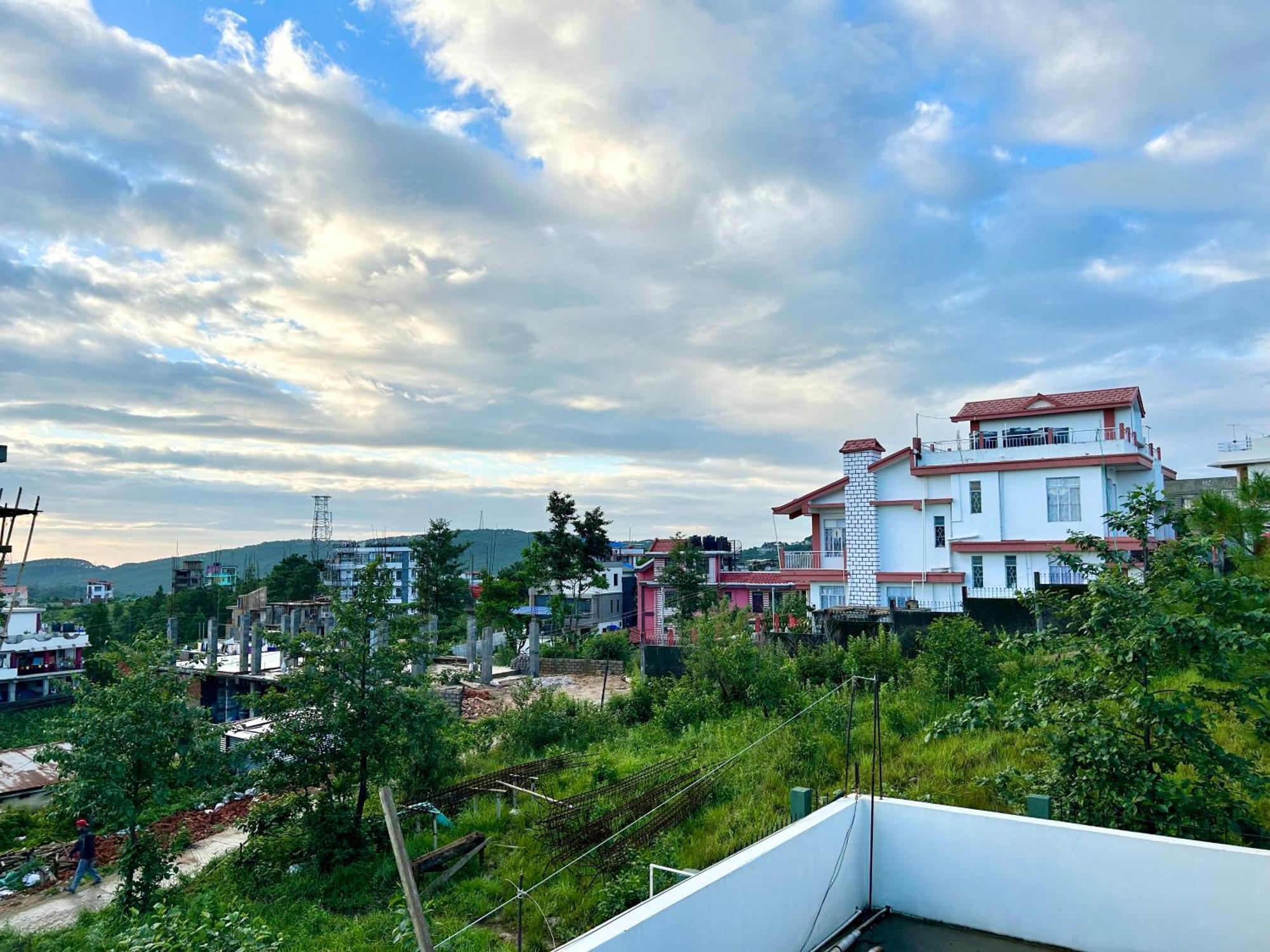 Yepplo Holiday Home - Complimentary Breakfast - 24 Hrs Caretaker & Power Backup Shillong Eksteriør billede