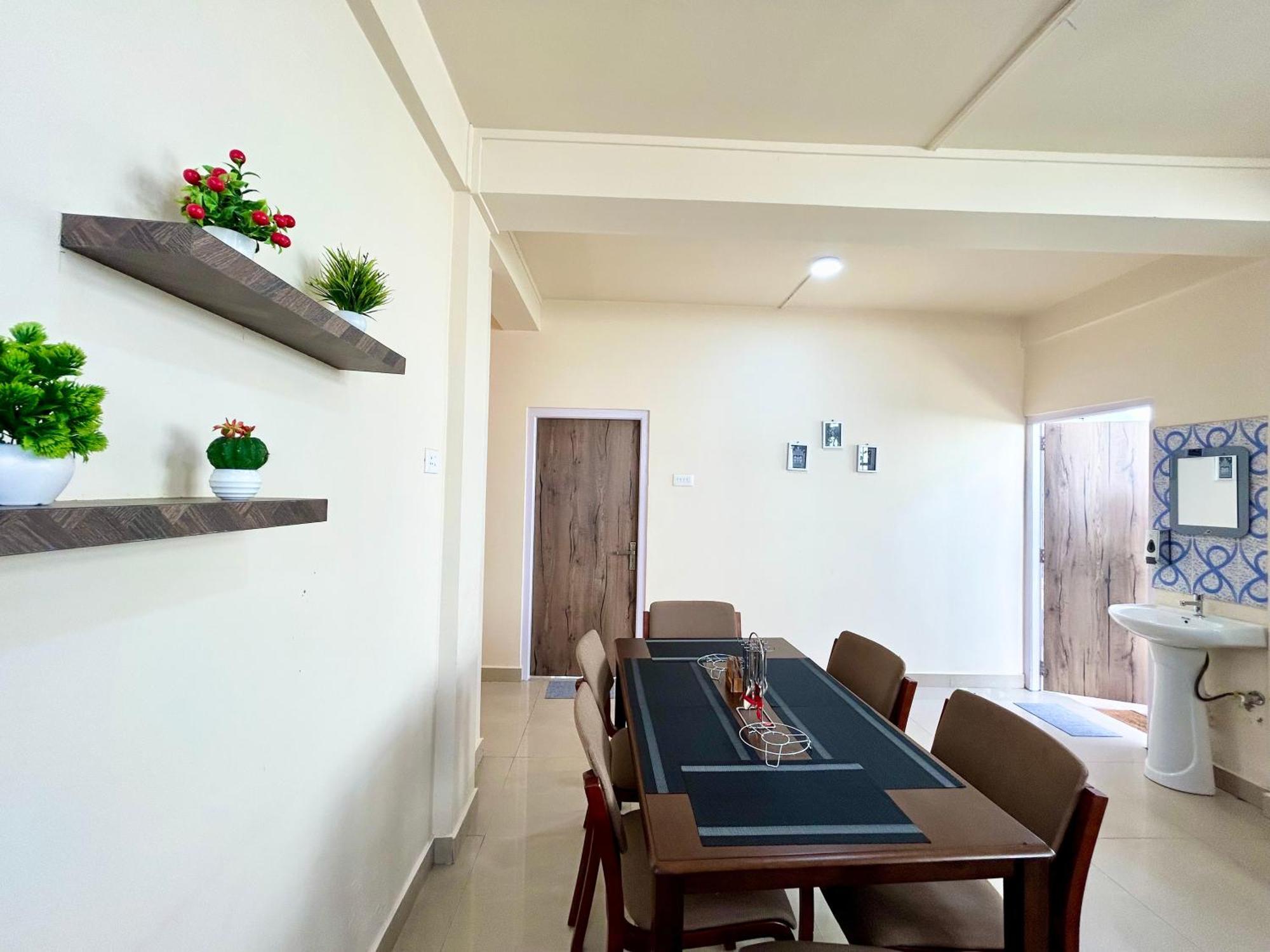 Yepplo Holiday Home - Complimentary Breakfast - 24 Hrs Caretaker & Power Backup Shillong Eksteriør billede