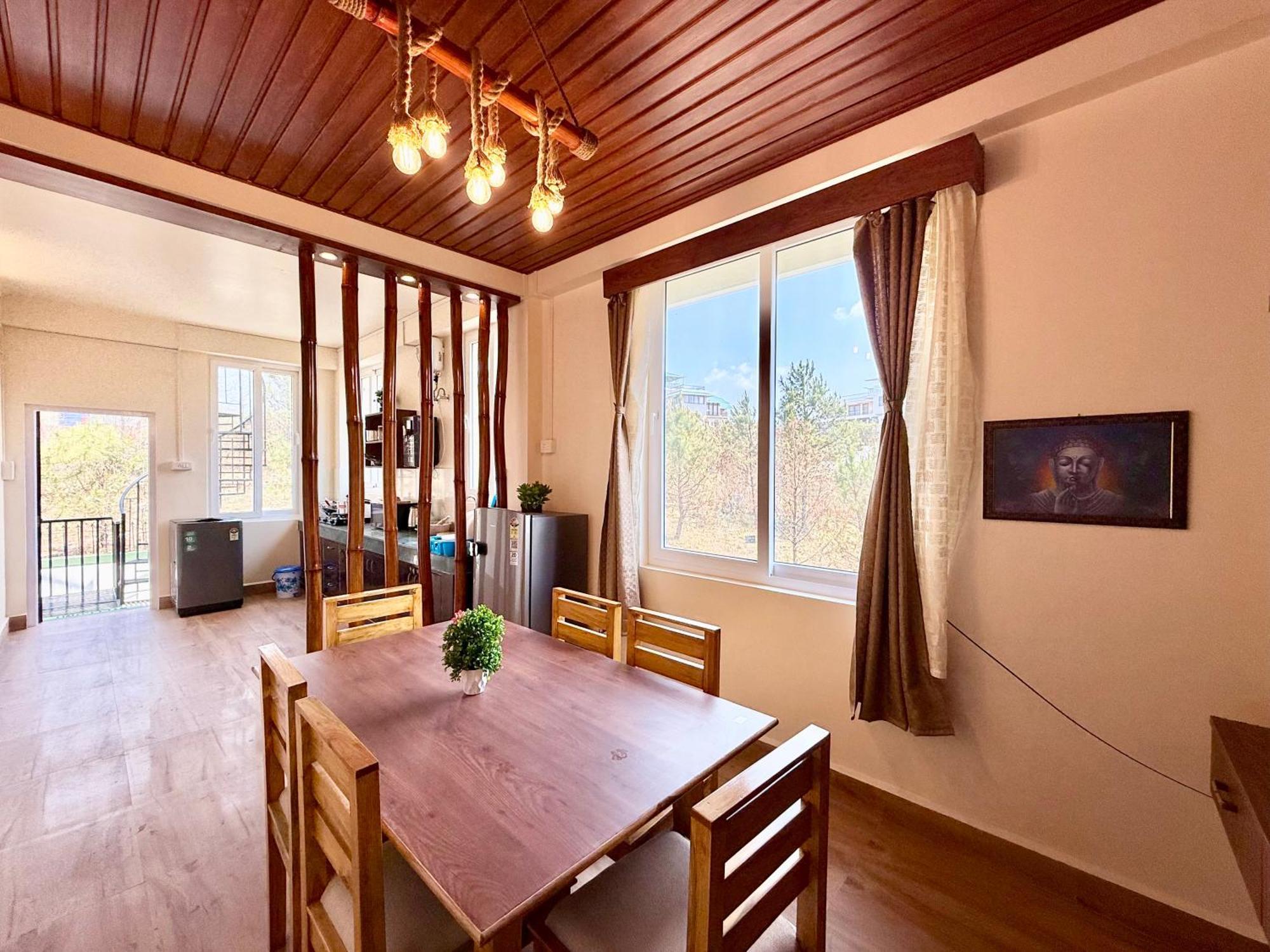 Yepplo Holiday Home - Complimentary Breakfast - 24 Hrs Caretaker & Power Backup Shillong Eksteriør billede